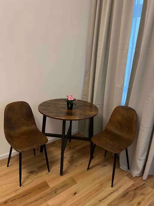 וינה Rrooms City Smart A